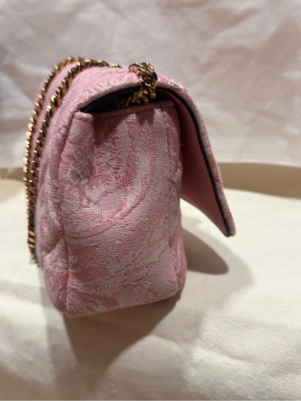 Versace Quilted Blush Pink Shoulder Bag with Gold Medusa Coin - Picture 5 of 11